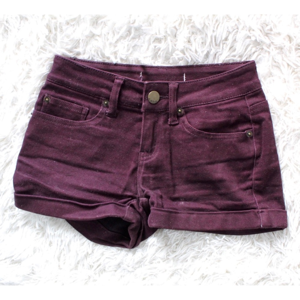 Women’s Shorts (Maroon)
